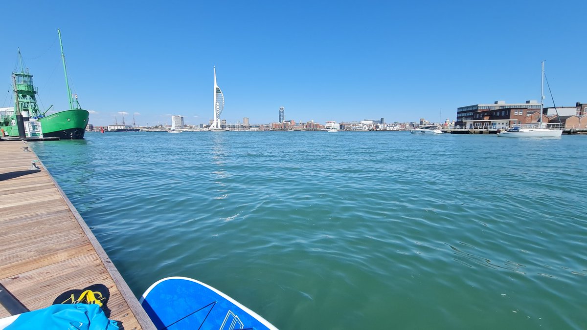 AlphaIIZeta's tweet photo. Morning bike ride then out again on the river Alver, stopped off for a scenic lunch as well  🏄‍♂️ #twobarefeet #riverAlver #spinnakertower https://t.co/rU1tFmhQrQ
