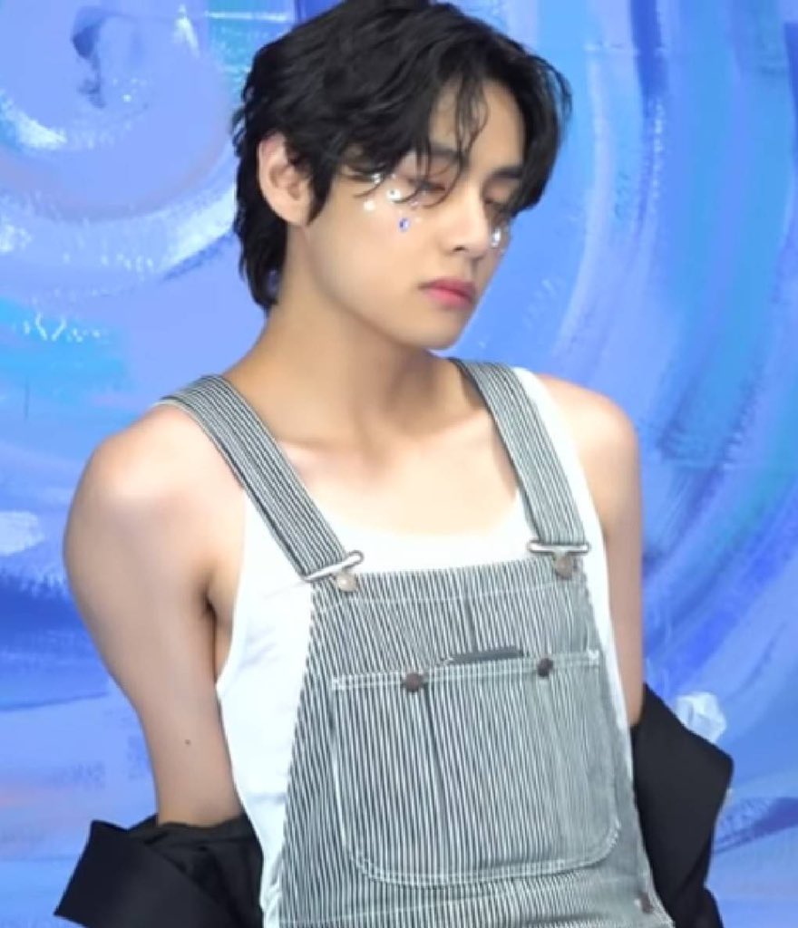 V キムテヒョン Bts防弾少年団 X 鎖骨 Twitterで話題の有名人 リアルタイム更新中 V キムテヒョン Bts防弾少年団 X 鎖骨 Twitterで話題の有名人 リアルタイム更新中
