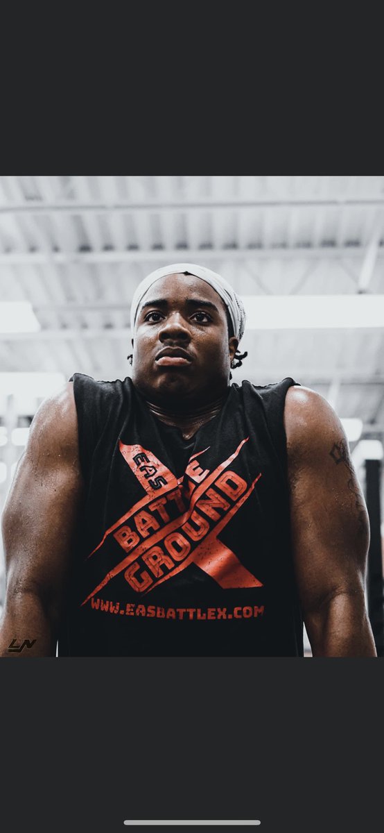 DeontaeRoscoe's tweet photo. Been putting in work this off-season #lockedn https://t.co/qrCDj7Qm8r