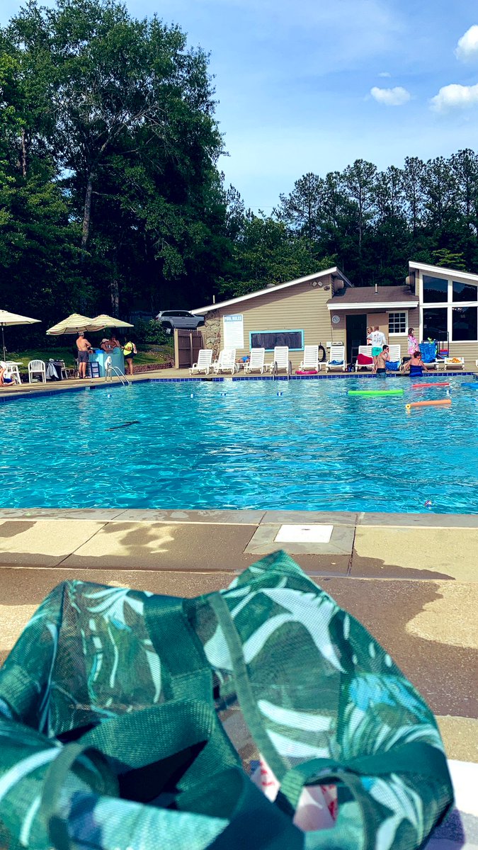 CaitlinIsJoy's tweet photo. Successful pool day and dinner is already in the crockpot waiting for us when we get home. My wife game is strong today 💯#ilovesummer https://t.co/FsWwzS8cGd