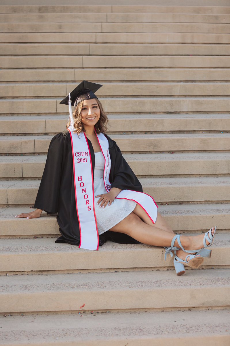 _talejo's tweet image. Para mi familia que llegaron sin nada y me lo dieron todo. Esto es para ellos. 

#csun2021