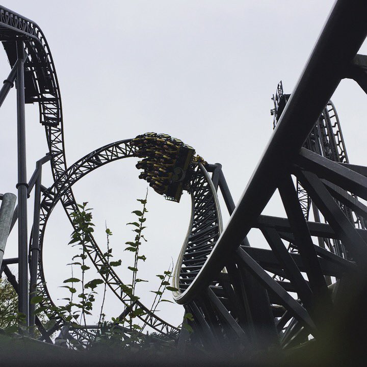 calum_lives's tweet photo. The Smiler is 8... happy birthday to the best ride in this country and maybe even the world! Keep on marmalising Smiler, the world needs you to help them smile right now! #GetCorrected https://t.co/aA1DGvYhZu