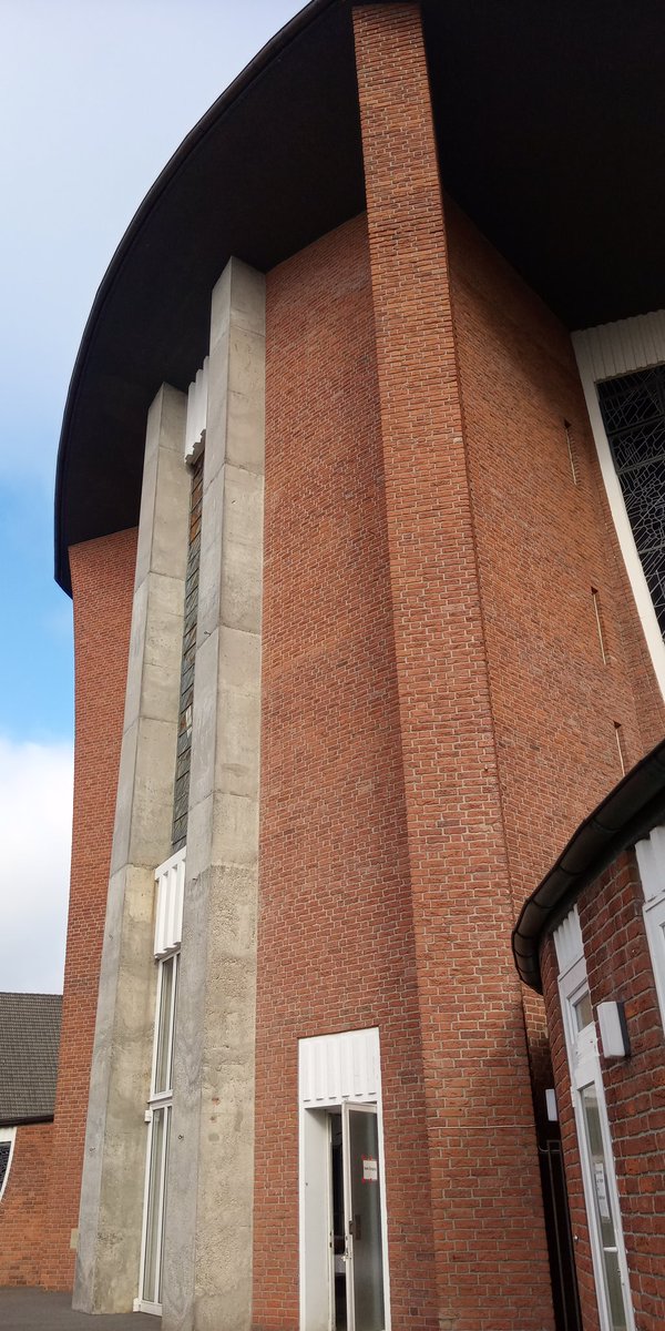 BrFranziskus's tweet photo. Gottes Schaukästen.
Heute: Sankt Peter,
Wilhelmshaven-Heppens

#gottesschaukästen  #gottesschaukasten #schaukastengestaltung #wilhelmshavenglaubt #wilhelmshaven #wilhelmshaven #heppens #whv #kircheammeer @SanktWillehad #sanktpeter #stpeter @bistummuenster #nordseeküstengruß #whv https://t.co/dertIgJPBu