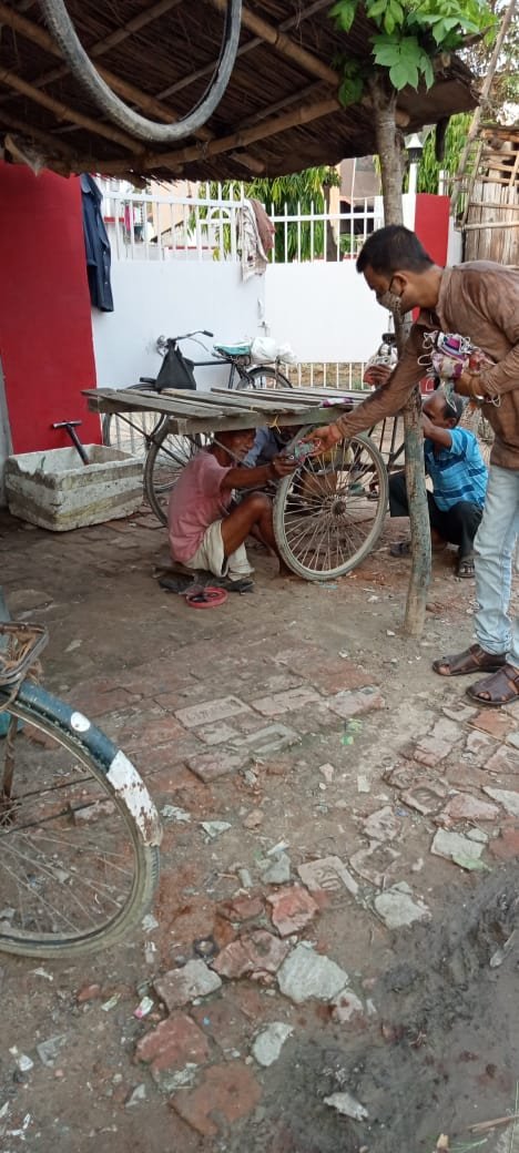 gedyindia's tweet photo. #COVID19 Awareness and Mask Distribution Drive was organized today in #Darbhanga, #Bihar. The drive is aimed at spreading awareness and encourage people to get covid vaccine in rural areas.

#gedyindia #gedyinbihar #covidawarenesscampaign https://t.co/AIZjOm5fRB