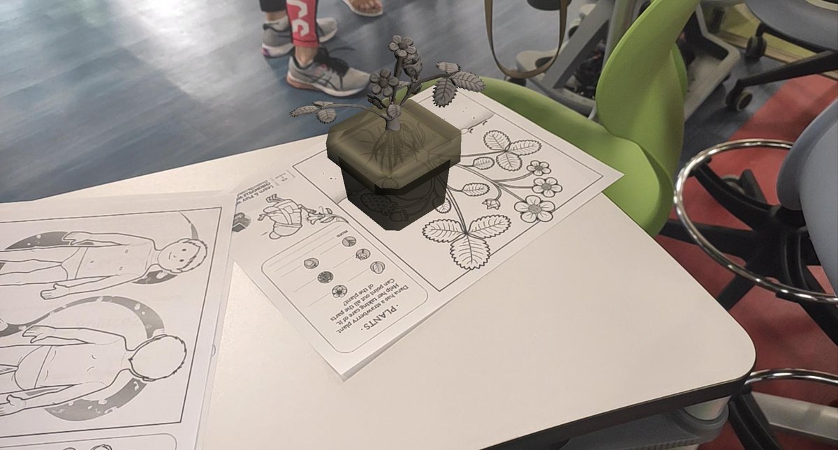 jes_sevi's tweet photo. Muchísimas posibilidades en el Aula del Futuro: quizlet, slice brain, QR, realidad aumentada y mixta, overlay reality...@MTDHF #IF_Cmadrid , @soyoscar @atriocerezo @jmonteo , @AlAlameda 
https://t.co/HCsVJUNymR https://t.co/32cpTzFJrQ
