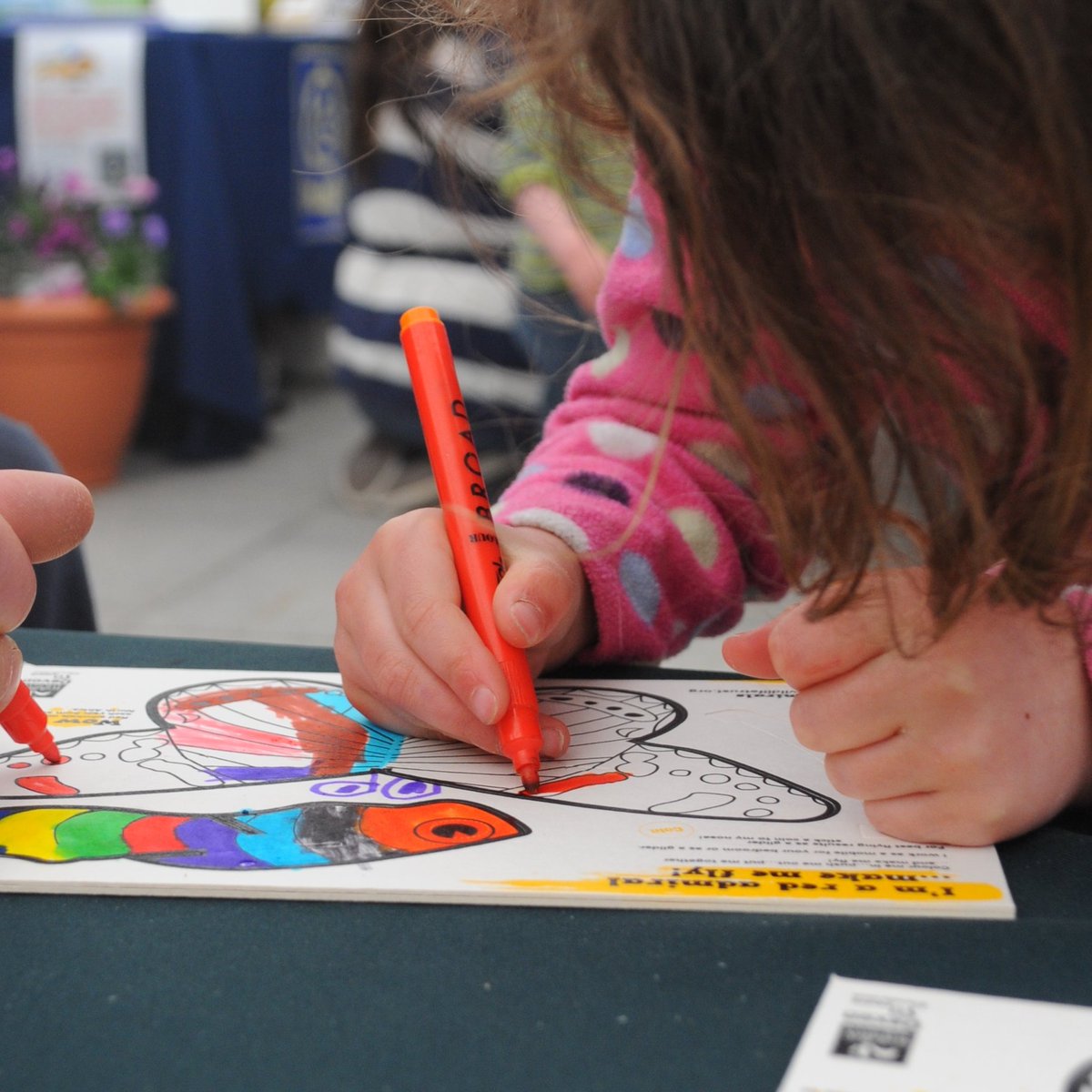 YWTstirleyfarm's tweet photo. See the news on facebook? Events at #Stirley are back! 

HALF TERM HOLS - Wild Art Attack sessions every day this week! 😀🙌 - 31 May to 2 June.

Come see us and get #Creative with #nature. The weather is fab and the views are better! ☀️😍

Book on at - https://t.co/LTW9sueHK5 https://t.co/IKUmyOxNvd