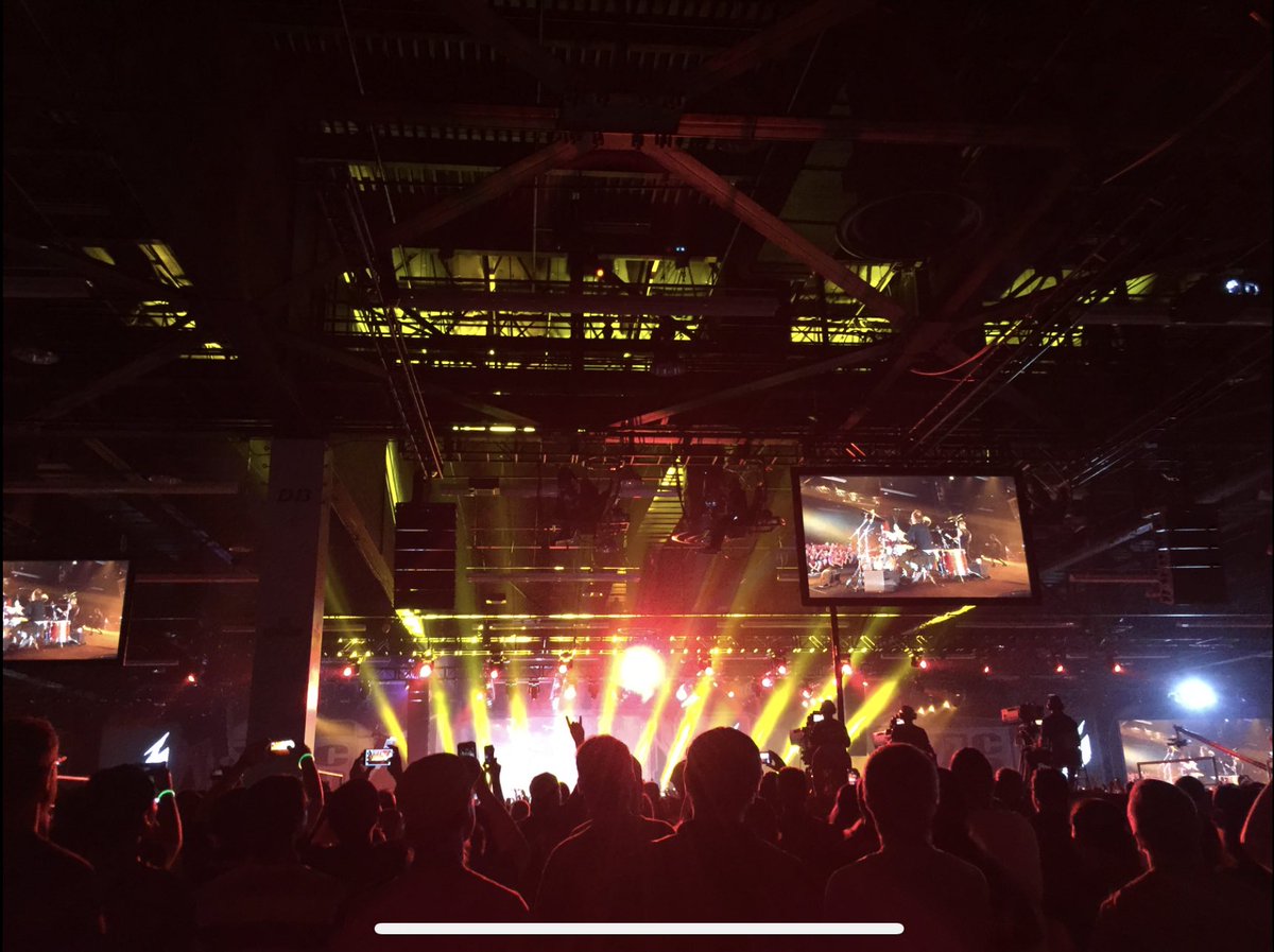 MsLexiBae's tweet image. I felt like I could be pregnant after watching @Metallica in concert at #Blizzcon2014. Hottest concert of my LIFE.