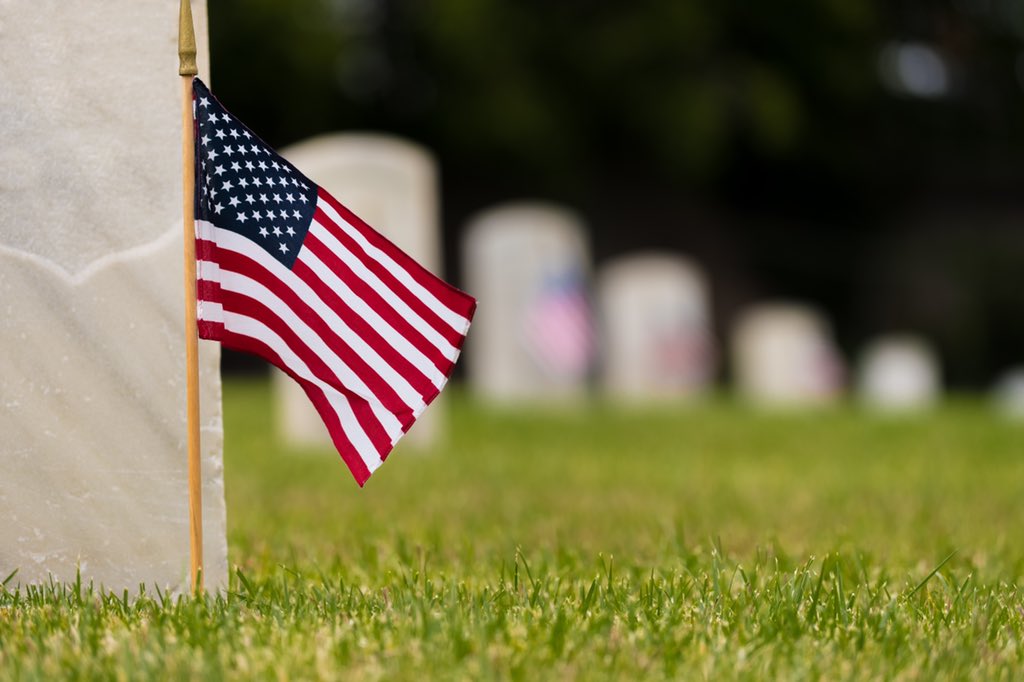MayorChrisVia's tweet photo. On Memorial Day we are reminded that freedom is not free, and we honor the men and women who stepped up for all of us and paid the ultimate cost to preserve our freedoms. God bless our fallen soldiers, our veterans and our active duty! 🇺🇸 https://t.co/tt37YYm3Yn