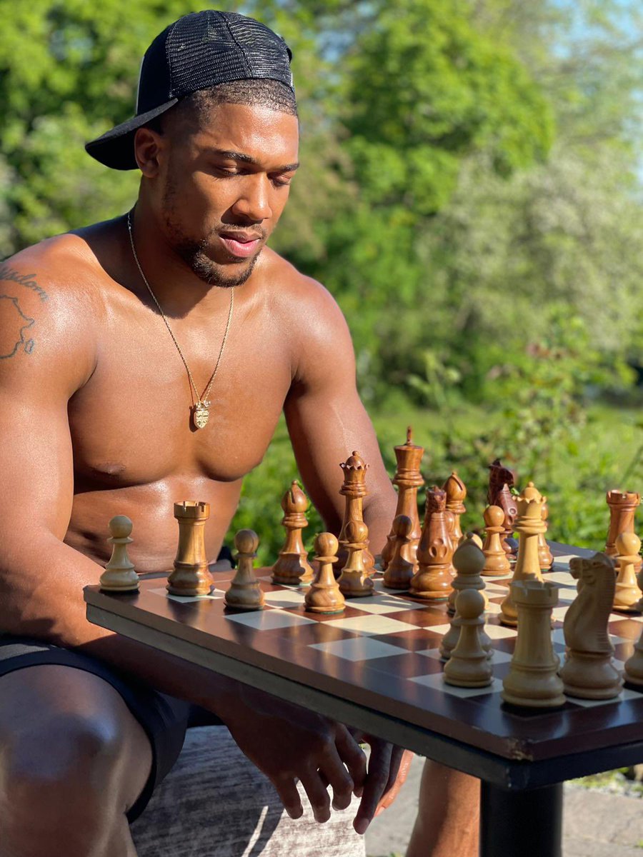 anthonyjoshua tweet picture