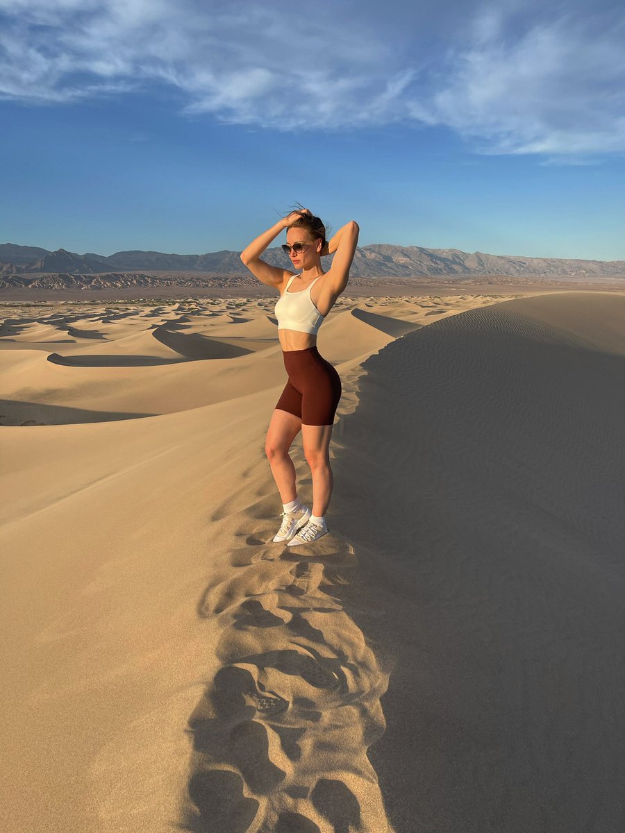 vegilates's tweet image. Death Valley🥵