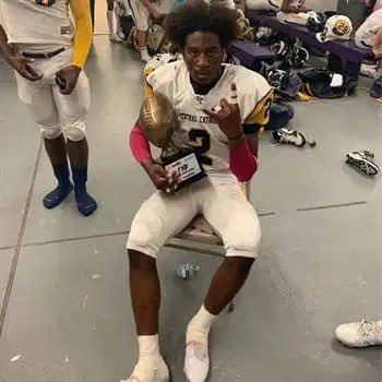 Central Catholic's Devin Barren Anxious To Receive More Offers pittsburghsportsnow.com/2021/05/31/dev… via <a href="/pghsportsnow/">Pittsburgh Sports Now</a>
