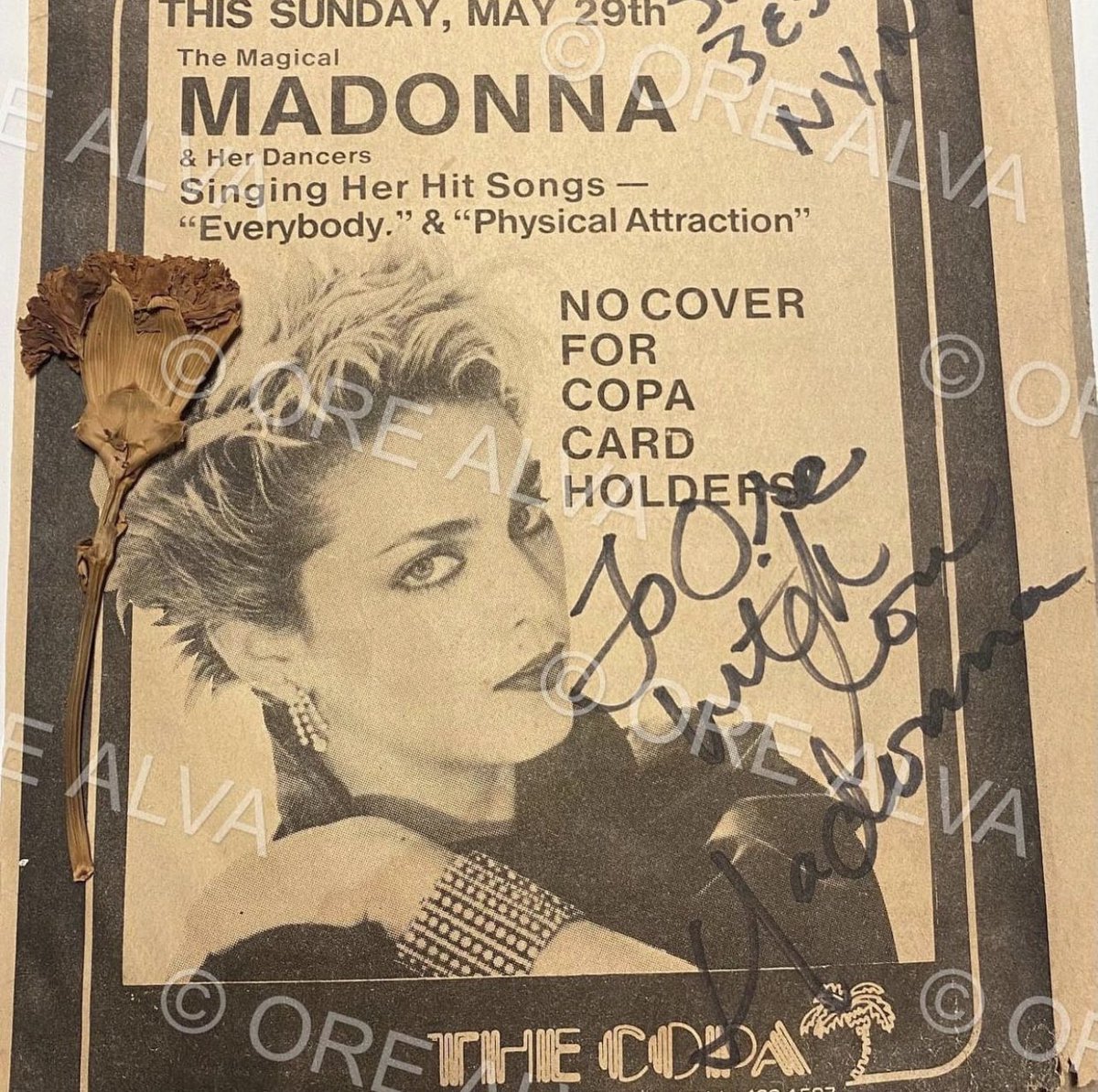 madonnas_fault's tweet photo. “Singing her hit songs Everybody and Physical Attraction” ! 😱 #Madonna #TheCopa @DJBillKelly @HEYJELLYBEAN @sirerecords https://t.co/QHPQaXJUJC