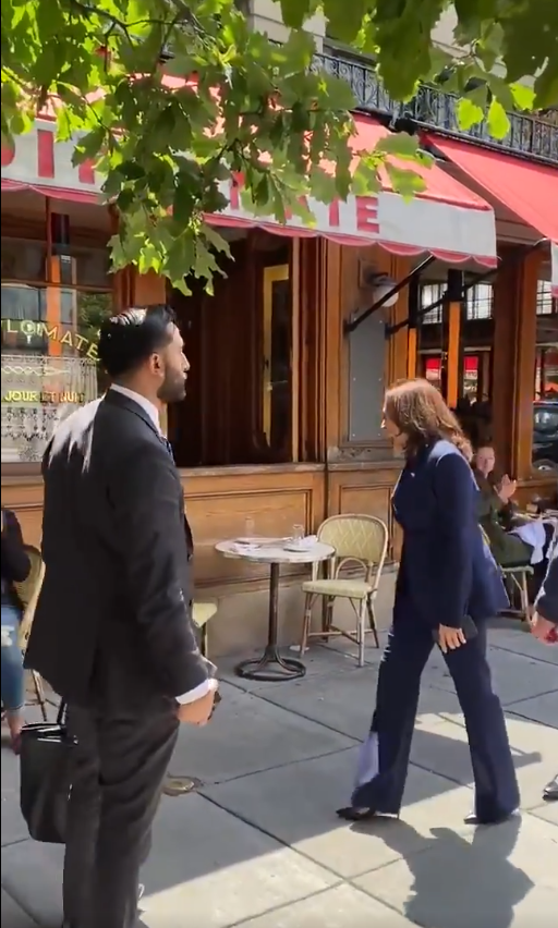 PoPville's tweet photo. “the President and VP visited Le Diplomate around 11:45AM” https://t.co/Cuxp8YJGlW https://t.co/f4TeBPIf9l
