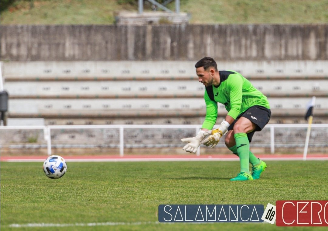 cdribert's tweet photo. 🔥 Benditos locos bajo los palos...

Queremos dar la enhorabuena a CHUCHI por conseguir ser el portero menos goleado del grupo B-2.

🗣️ ¡ZAMORA! 

#YoSoydelRibert #VamosEquipo #CDRibert https://t.co/7rO0EOKzPT