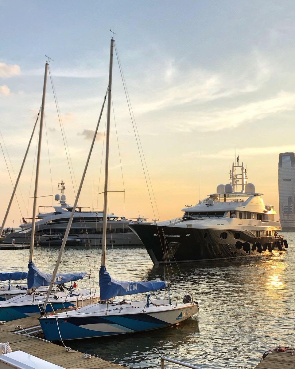 Brookfield Place (BFPL) New York (@bfplny) on Twitter photo Happy #MemorialDay! We’re celebrating with a <a href="/thenorthcove/">North Cove Marina</a> excursion on the Hudson.
Explore daily sailing opportunities, events, and experiences: bfplny.com/attractions/no… Happy #MemorialDay! We’re celebrating with a <a href="/thenorthcove/">North Cove Marina</a> excursion on the Hudson.
Explore daily sailing opportunities, events, and experiences: bfplny.com/attractions/no…
