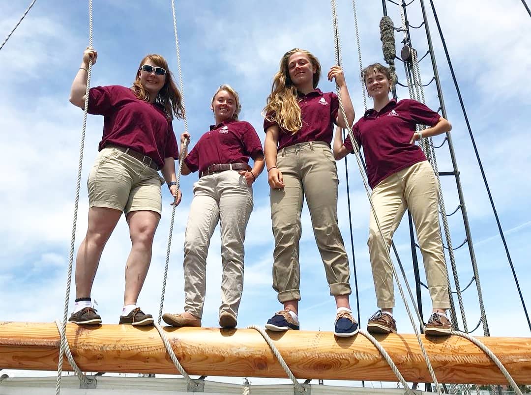 What's next?! This Thursday June 3rd join us as we have a conversation about starting a career in the marine industry! 
Link below!  Sign up today! 
#ships2shores #desnaviresauxrivages #canada #tallships #grandsvoiliers #sailing #voile #youth #jeunesse
ships2shores.ca/activities/