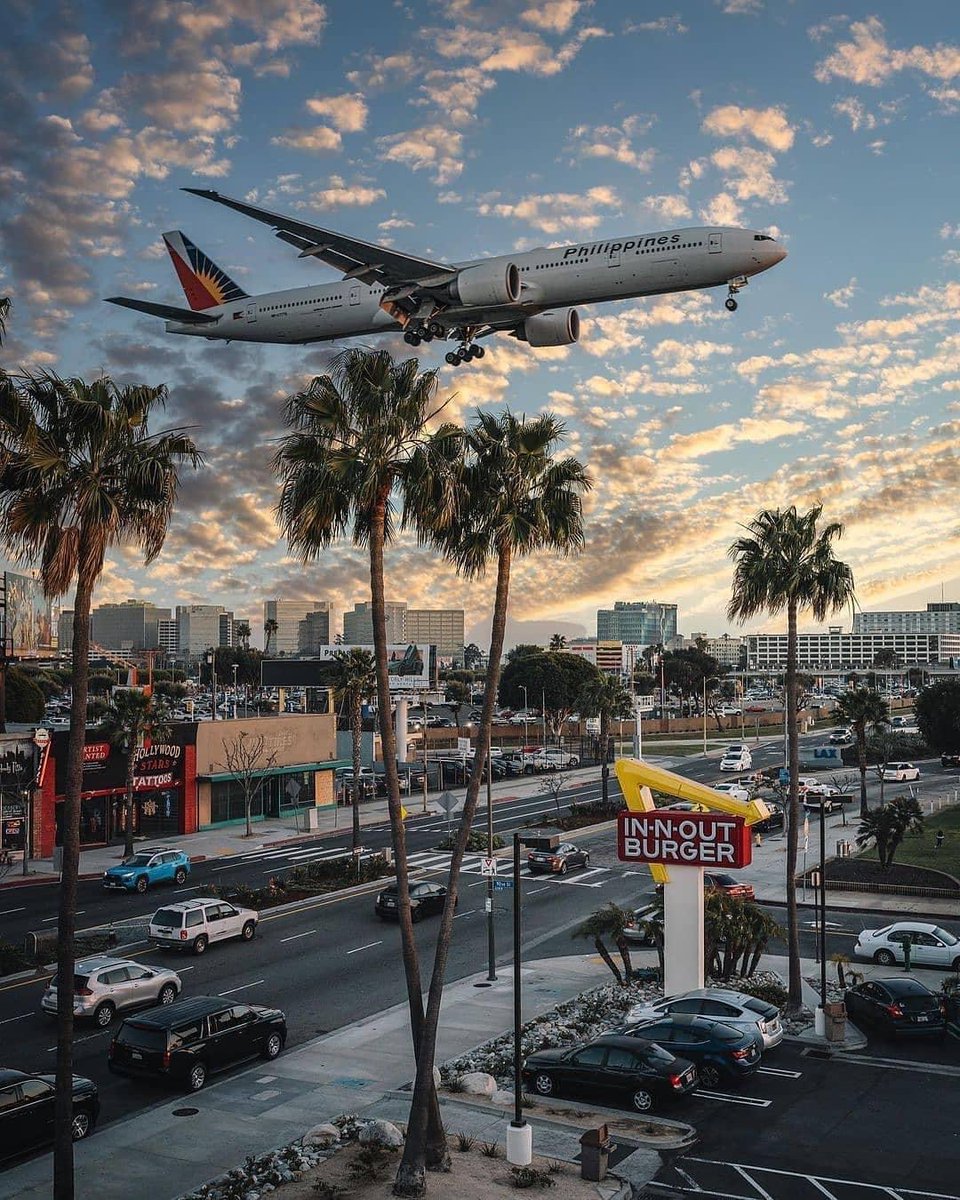 Fly_aircraft_'s tweet photo. Volvimos con la mismos deseos pero aún más fuertes.... 
Síguenos en Instagram @Fly_aircraft_ https://t.co/dyOXAMBu0e