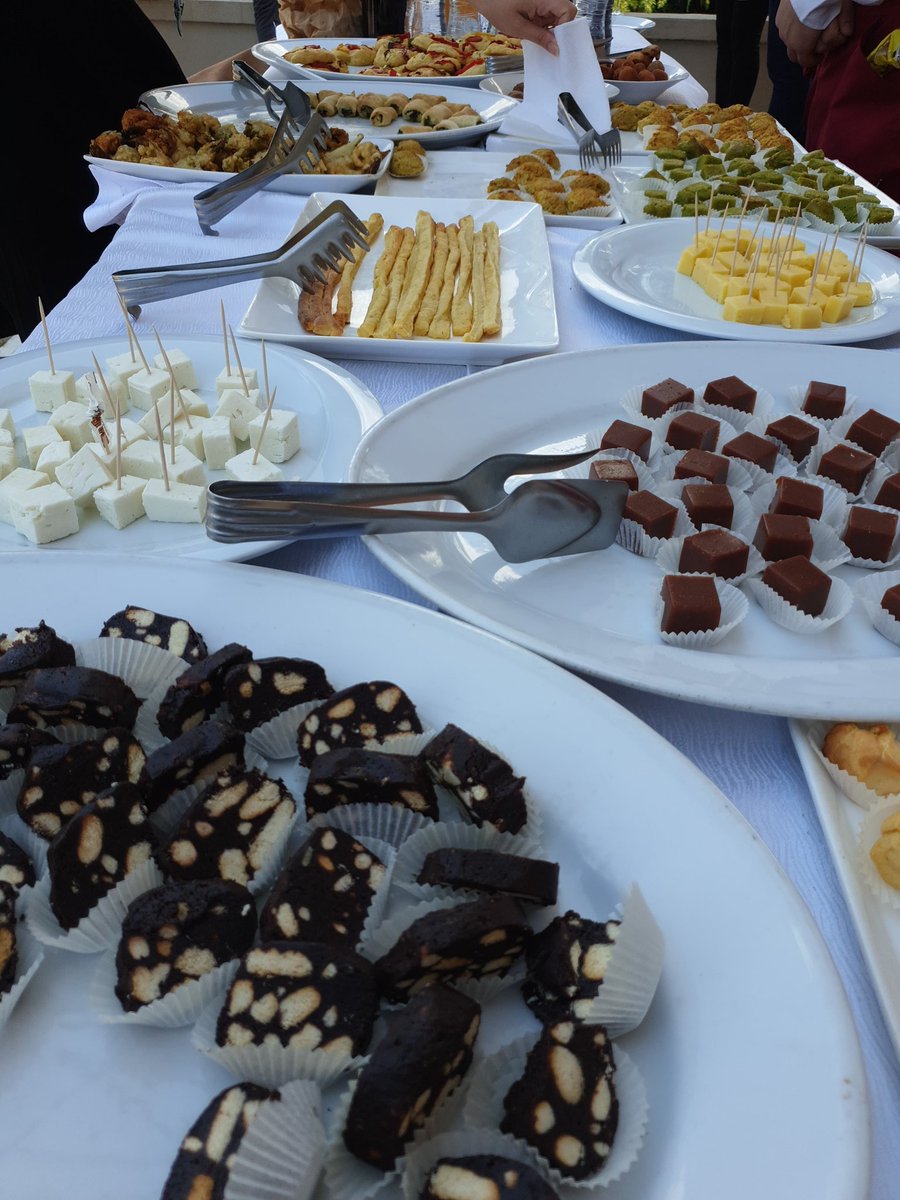 rapsodiarestaur's tweet photo. We also offer catering services. https://t.co/VekWxSajBW