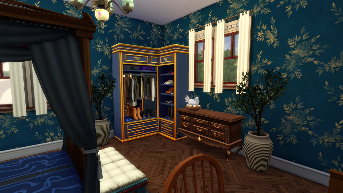 Catharina_Sims's tweet photo. Part 6/7
The Blue Bedroom (Mrs. Peacock).
#ShowUsYourBuilds #vivscluedoshell https://t.co/QrTe0gzEKW
