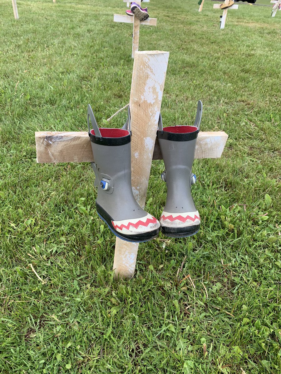 MelPeterPaul's tweet photo. 215 little shoes, 215 little crosses, 215 tobacco ties. In memory of all those children who never made it home. https://t.co/wUj2rSpVHV