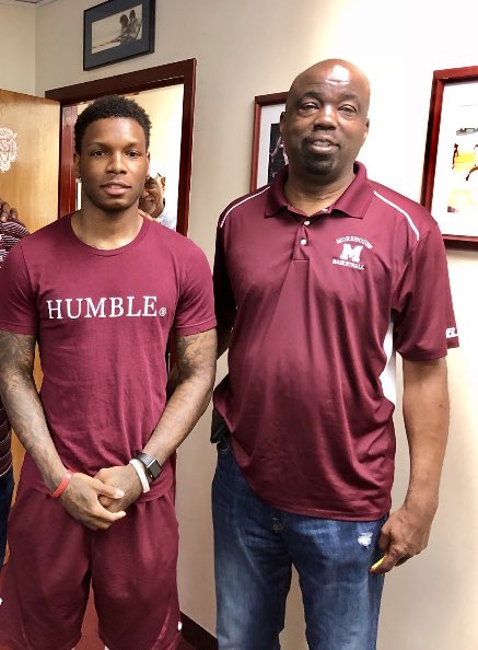 iam_twalk's tweet photo. Rest Easy 🕊 to my Bestfriend, Mentor, Father Figure, Coach, and the guy that gave me a chance and believed in me when nobody else did. Too many memories and talks that I will never forget,                            I Love you Coach Brewer❤️🙏🏾🕊🕊😓💔 https://t.co/3cPVO3SKpK