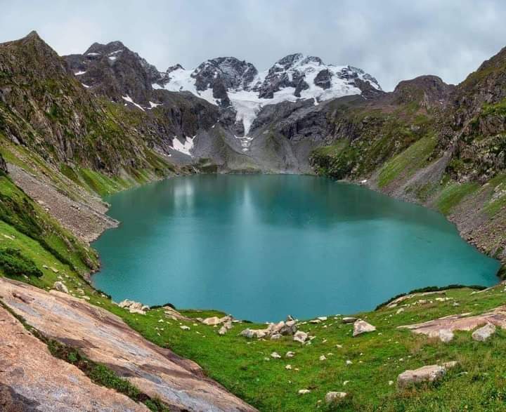 XploreDir's tweet photo. کٹھورہ جھیل جہاز بانڈہ, دیر اپر۔
📷 کمراٹ ویلی
#DOPA
#supportdopa
#ExploreDir
#tourism
#explore
#dirtourism
#Kumratvalley
#hiking
#nature
#NaturePhotography
#naturelovers https://t.co/R5Aqz2A2PW