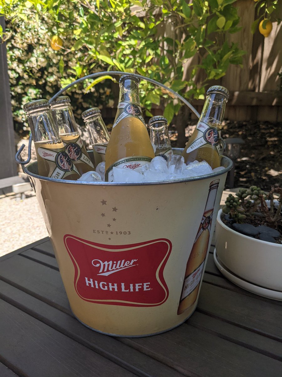 Iceman_Griffin's tweet photo. @slotheatsworld I have High life's! https://t.co/F4qA0X5QdR