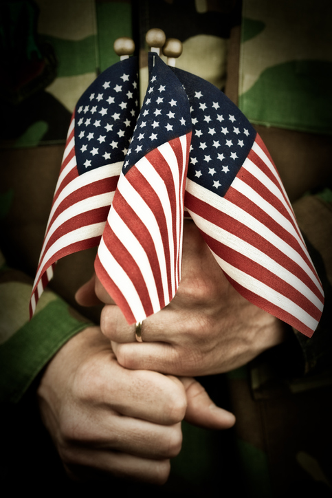 ChiInsurance101's tweet image. On this day and always, our agency thanks all military and fallen heroes for their service to our country.