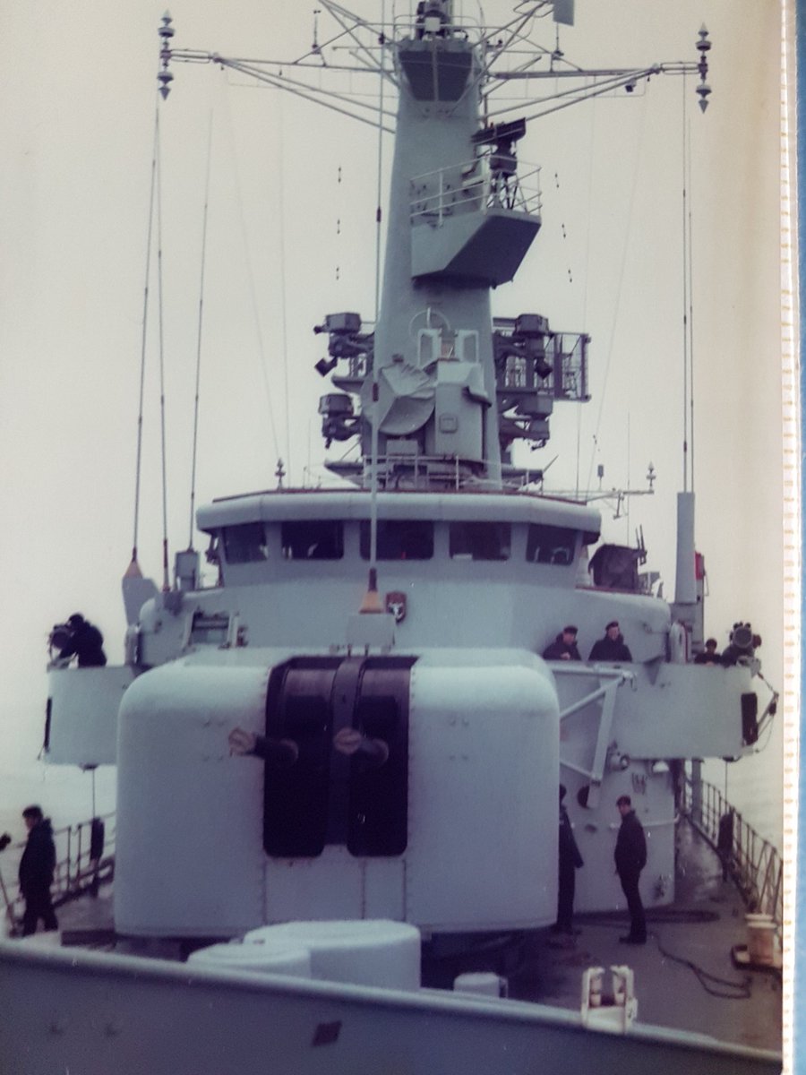 on Twitter "I tried to catch the flash as the guns were