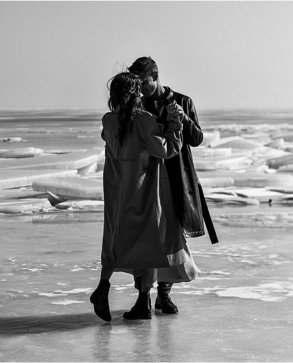 ClickDate_com's tweet photo. 💏Don’t look for a partner who is eye candy. Look for a partner who is soul food. 
👉https://t.co/qSKx494Msk https://t.co/sFm5Ui7GEY