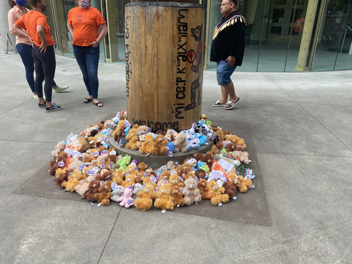 Brad Baker (@bradleyrbaker) on Twitter photo 215 Teddy Bears/Stuffies surround the Welcome Pole at <a href="/NVSD44/">School District 44</a> Board Office. Held ceremony to acknowledge the children from #KamloopsIndianResidentialSchool . TY to #NVSDIndigenous & community members for the support. #goforwardwithcourage 215 Teddy Bears/Stuffies surround the Welcome Pole at <a href="/NVSD44/">School District 44</a> Board Office. Held ceremony to acknowledge the children from #KamloopsIndianResidentialSchool . TY to #NVSDIndigenous & community members for the support. #goforwardwithcourage