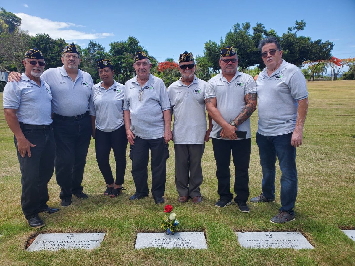 DavPuerto's tweet photo. Today is a time to remember our fallen and today Chapter16 did that https://t.co/MFH2v9bJNq