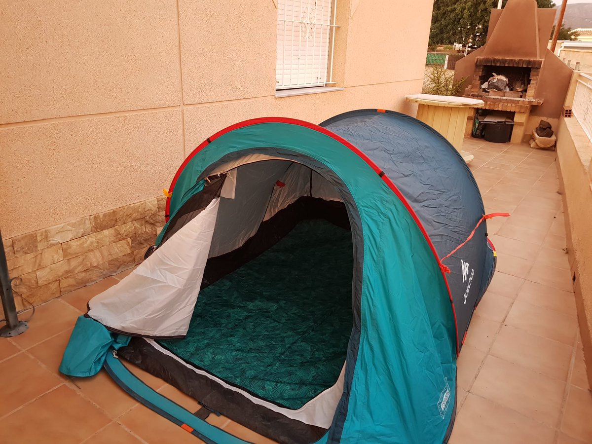 AlbaMuSan's tweet photo. Próxima parada: MINISTERIO DE SANIDAD. Ya está preparada nuestra ⛺️. ¡Nos vais a oír! @sanidadgob 
¡POR UNA ELECCIÓN DE FSE CON GARANTÍAS! #FSEdiceNO #FSEenllamas @FSEunida https://t.co/U61nwo7Jk9