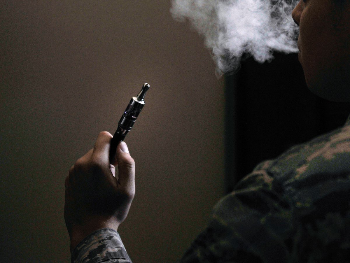 MilitaryHealth's tweet photo. Don't let any type of tobacco take your breath away! On World No Tobacco Day, work towards living a tobacco-free life.
For information on the health risks of tobacco use and resources on how to stop using it or avoid starting, please visit: https://t.co/3XwdyIPUy2.
#UCanQuit2 https://t.co/XPvuQef73Q