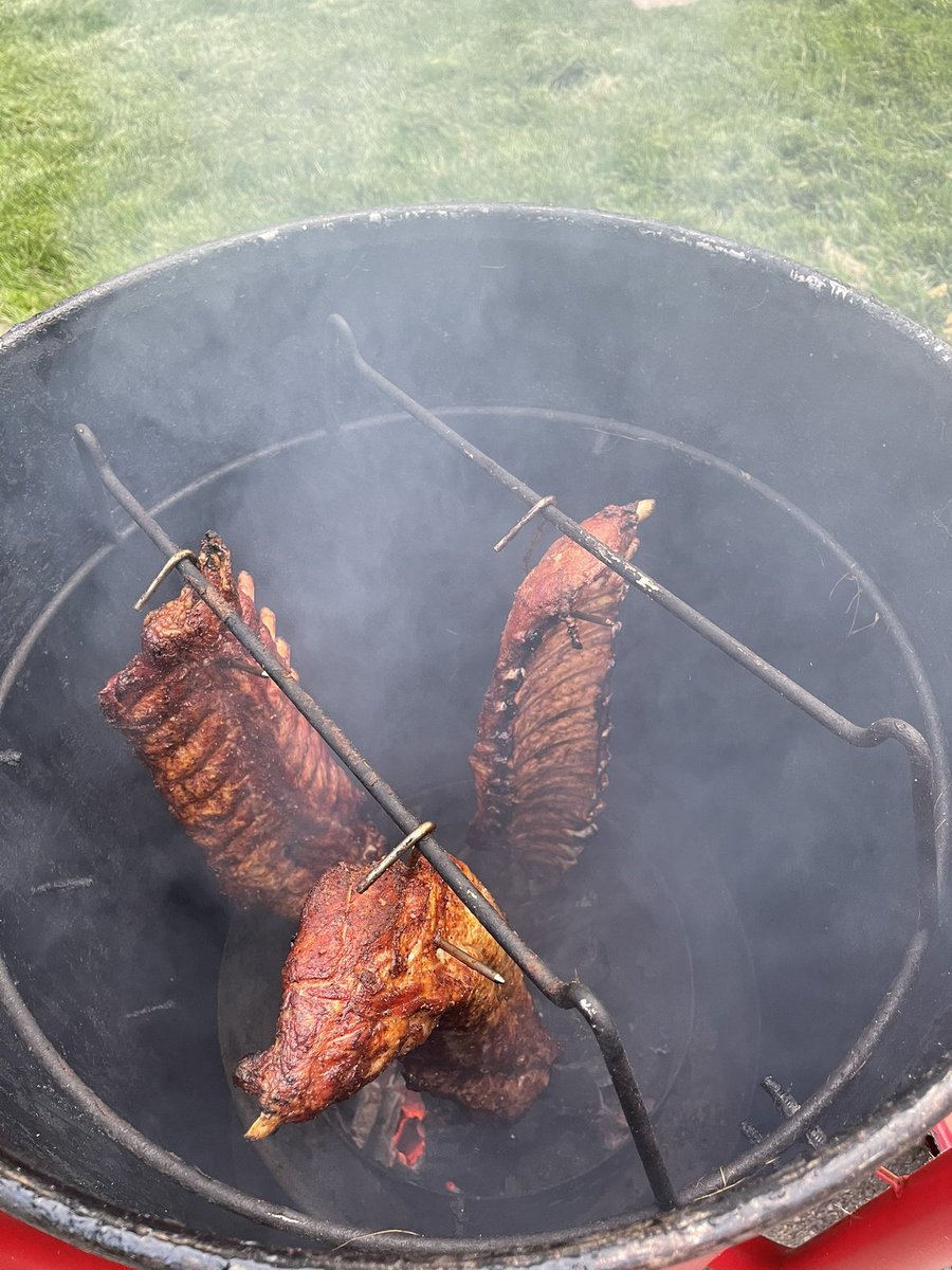 trent_englert's tweet image. Rib time in there baby!!!!