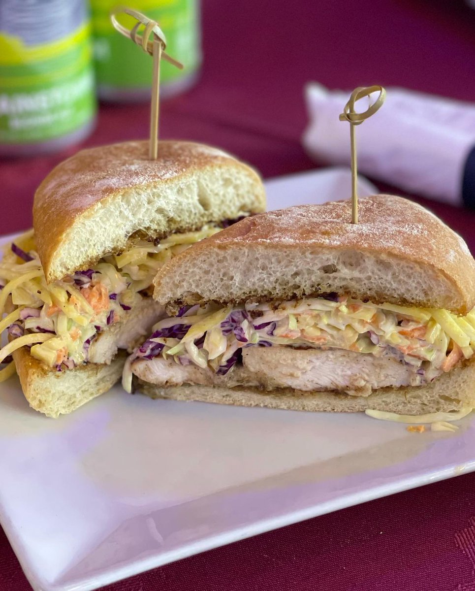 BrainCareAB's tweet photo. For the ENTIRE month of June, Infinity Healthcare is donating $1 from every Infinity Burger or 4 pack of @alley_kat_beer Brainstorm Blonde Ale purchased at The Blue Chair to @BrainCareCentre! 

Stop in and satisfy your tastebuds while supporting BCC and our clients. 💙🧠 #yeg https://t.co/3nXf9vJyWO