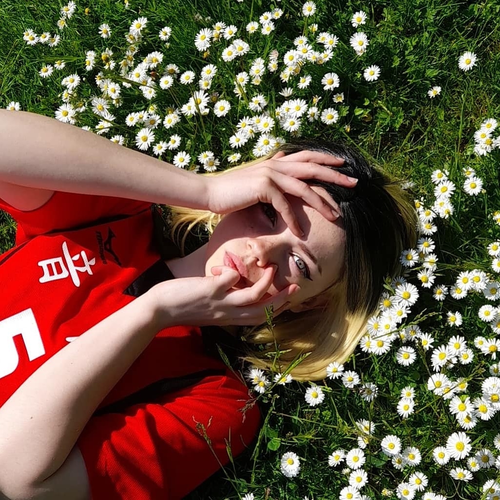 LilCosplayer's tweet photo. Went out in my kenma cosplay today #kenmakozume #kenmacosplay #haikyuu #haikyuucosplay #cosplay https://t.co/VReDvbFbYd