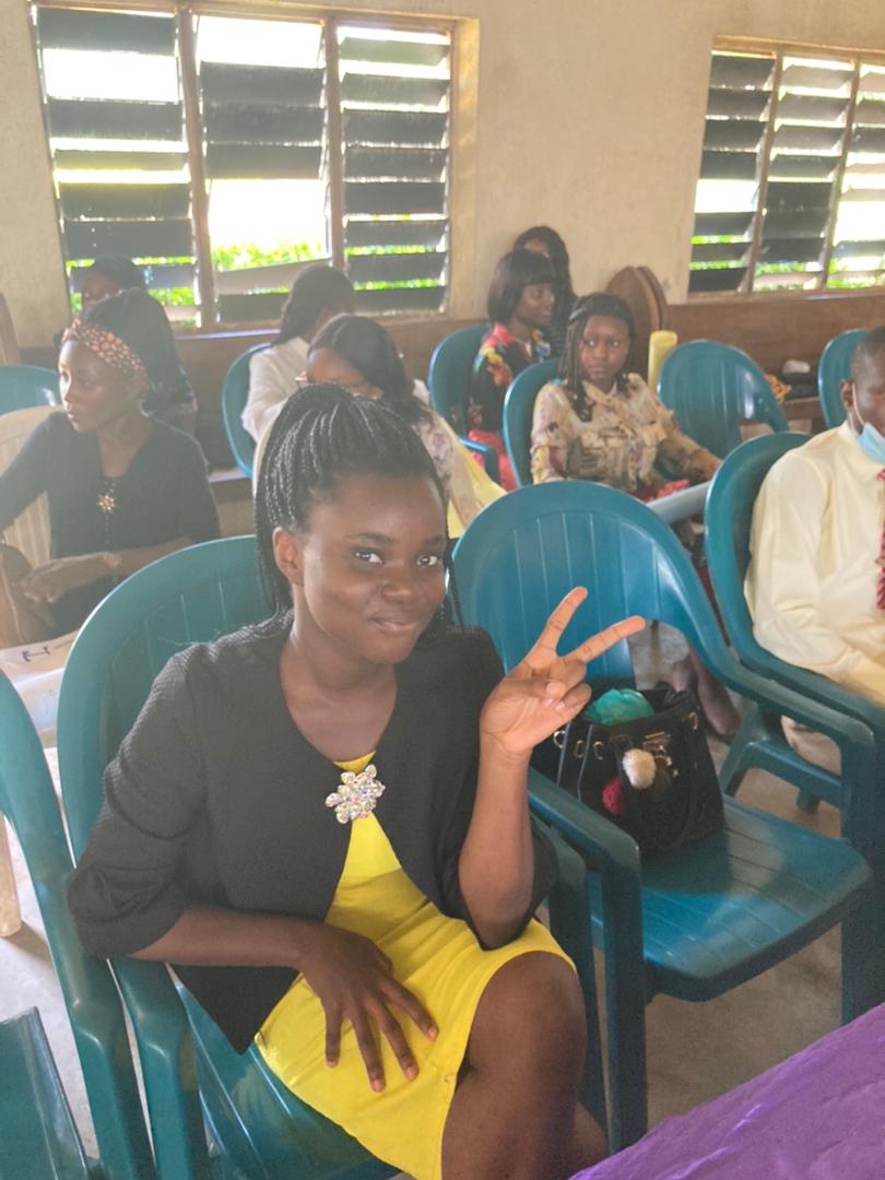Dee_Medlab's tweet photo. Today's episode on #MLSCareerDay to secondary schools. The word is being spread. It's gaining momentum! We can do this πͺπͺπͺπͺ https://t.co/H5sda76ns5