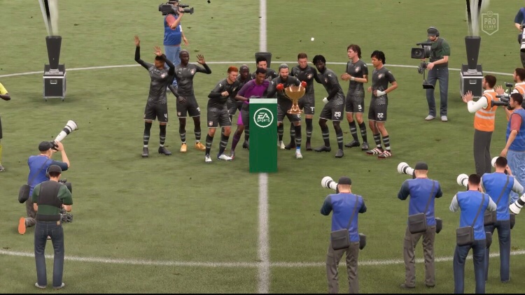 Aaronafc1234's tweet photo. @OfficialVPG  

🏆🏆English league one champions in vpg 
@VPGUK 

Quality from the lads as we win 5/5 games to take the title https://t.co/e9aoo0qnek