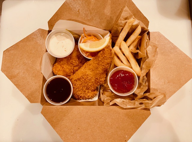MorimotoMaui's tweet photo. The premiere of @masterchefonfox is almost here &amp; we're celebrating w/ a special legendary dish, "Panko Fish &amp; Chips inspired by MasterChef Legends". Available today 5/31 until the premiere, 6/2 at 8/7c on @FOXTV. Don't miss @chef_morimoto as one of the legends this season! https://t.co/n10AI6pmPQ