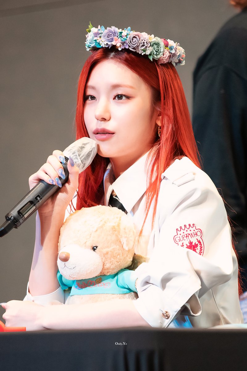 hourlyhwangyeji's tweet photo. #예지 ✘ #YEJI ✘ @ITZYofficial https://t.co/ufiffJMVmq