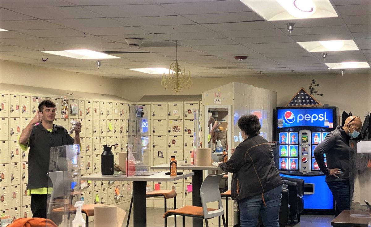 Happy Memorial Day!!! #1501Proud #1501Familia #memorialday <a href="/JamesKeech1/">James Keech</a> <a href="/Karina1501_/">Karina 🧡</a> @BurtMASM212230 @maria1501_MEAS @Brandonvashti1 <a href="/SimpkinsTess/">Tess Simpkins</a> <a href="/HDLataille/">David Lataille</a>