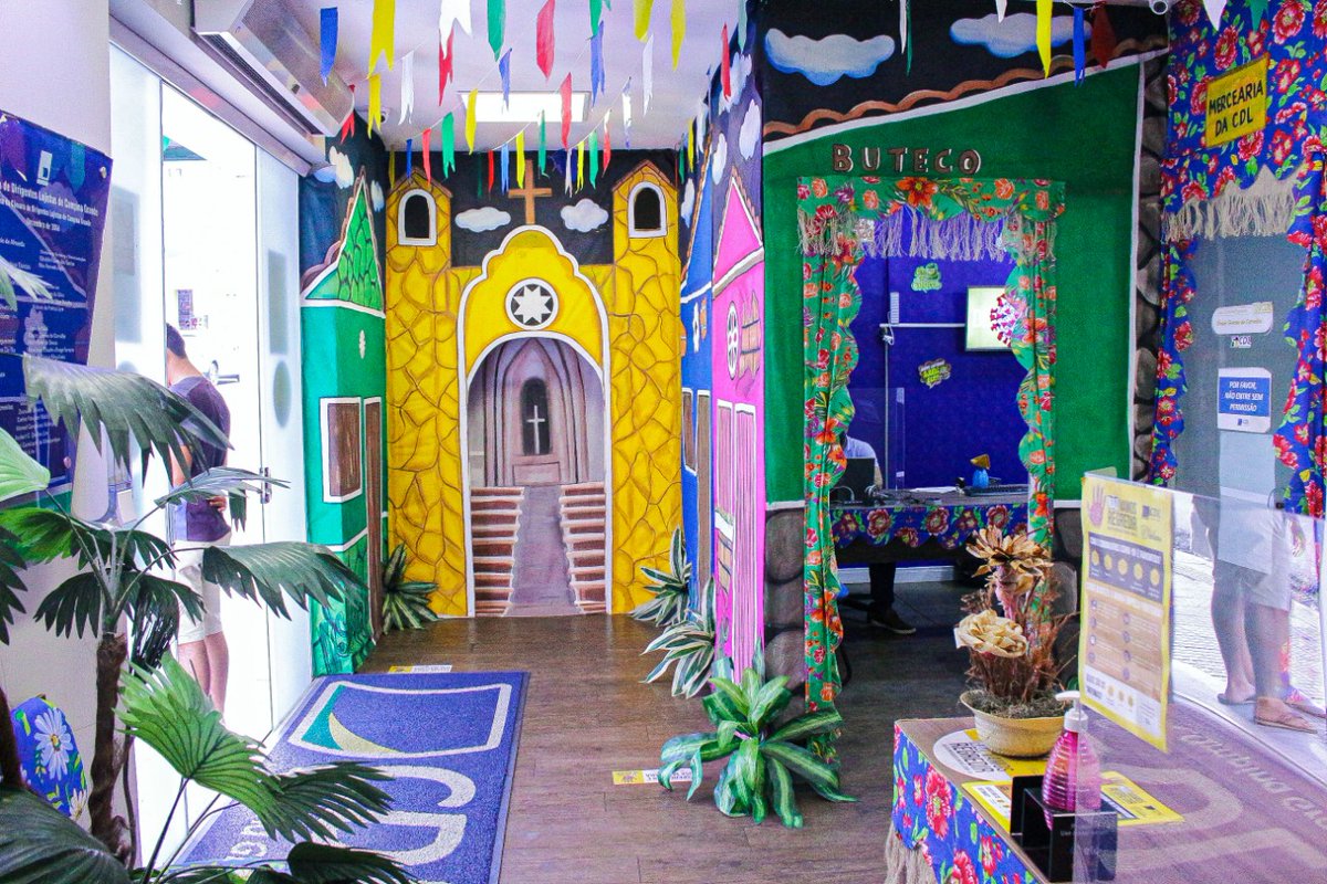 cdlcampina's tweet photo. #SAOJOÃO2021 CDL vai premiar mais bela decoração junina do comércio de Campina Grande

https://t.co/9AFg79NEsM https://t.co/y80db0JuMy