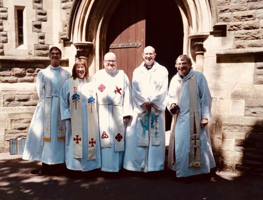 A last photo of this clergy team all together as we move on - thanks for all the fun and friendship of the past 5 years and also thanks to so many who have supported and encouraged us in that time !
Prayers appreciated for the future !  - Ian and Helen