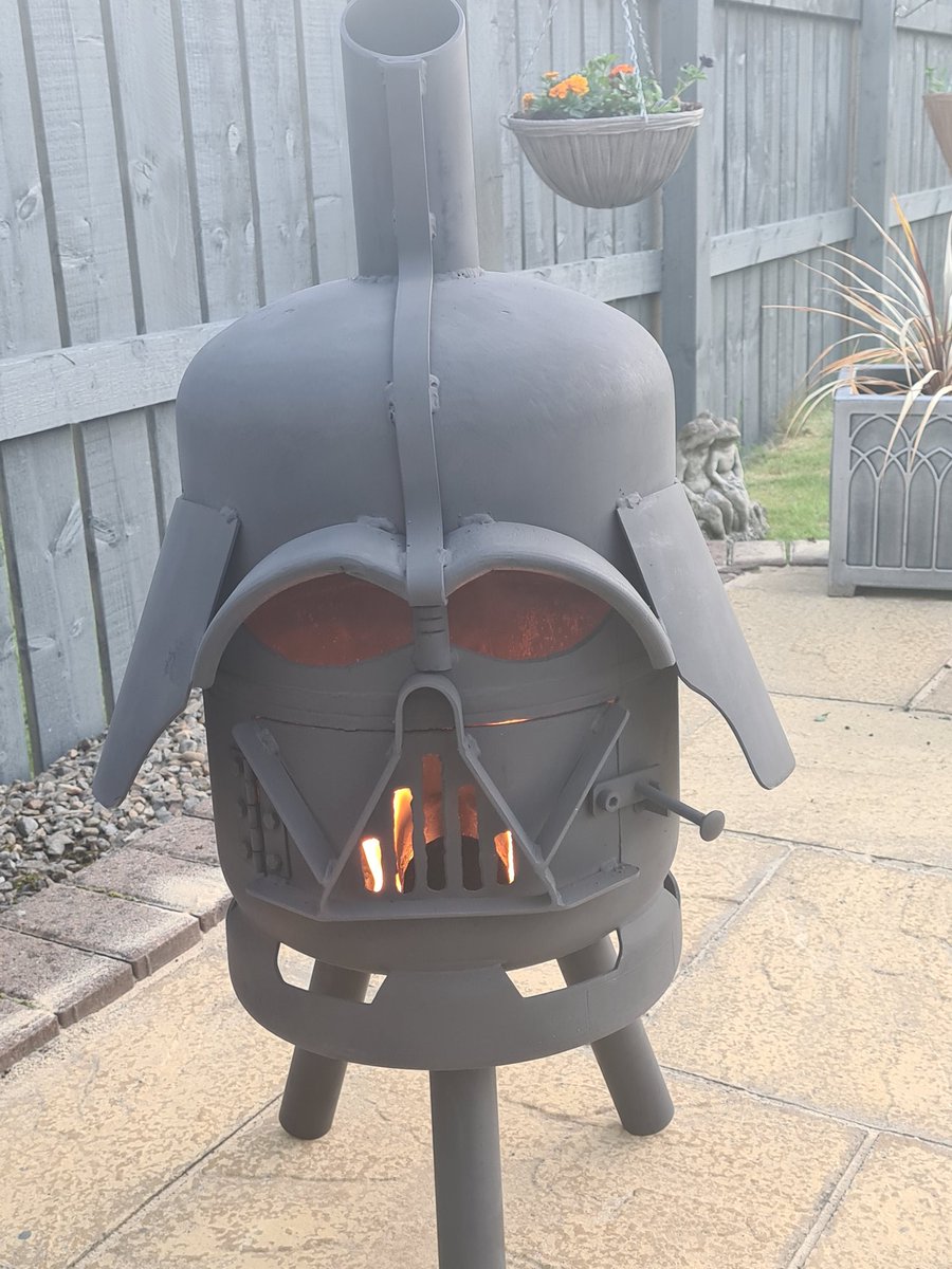 jpknowles6's tweet photo. Saw @ears_cheers log burner and absolutely had to have one! https://t.co/CjA7HQtiBv