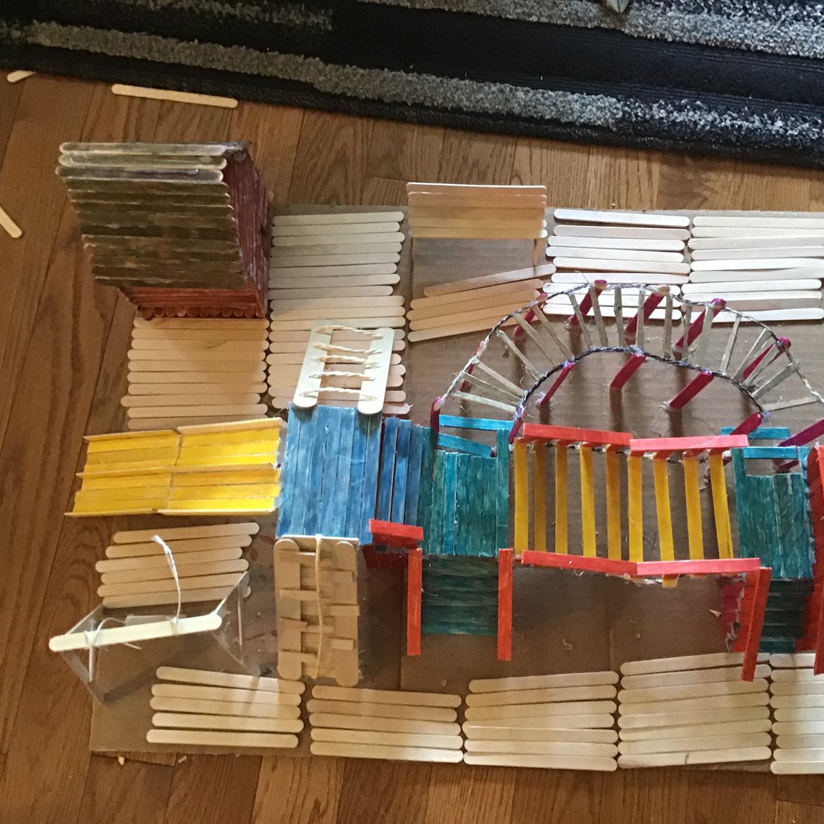 Jacob98423945's tweet photo. Mini Popsicle Challenge @skillsontario #SkillsAnywhereChallenge https://t.co/dxtIxelRu5