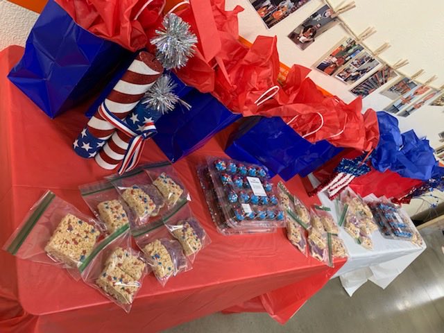 CrodzD-160 (@crodzd) on Twitter photo Honoring our vets today at Store 0506. Thank you for your service 🇺🇸❤️ <a href="/melaniepayneTHD/">Melanie Payne</a> <a href="/HD6872/">Robert Rojas</a> <a href="/THDRoxSalinas/">Roxie Salinas</a> <a href="/geronimo_jerry/">Jerry Garcia</a> <a href="/JoeBalderas7/">Joe Balderas</a> Honoring our vets today at Store 0506. Thank you for your service 🇺🇸❤️ <a href="/melaniepayneTHD/">Melanie Payne</a> <a href="/HD6872/">Robert Rojas</a> <a href="/THDRoxSalinas/">Roxie Salinas</a> <a href="/geronimo_jerry/">Jerry Garcia</a> <a href="/JoeBalderas7/">Joe Balderas</a>