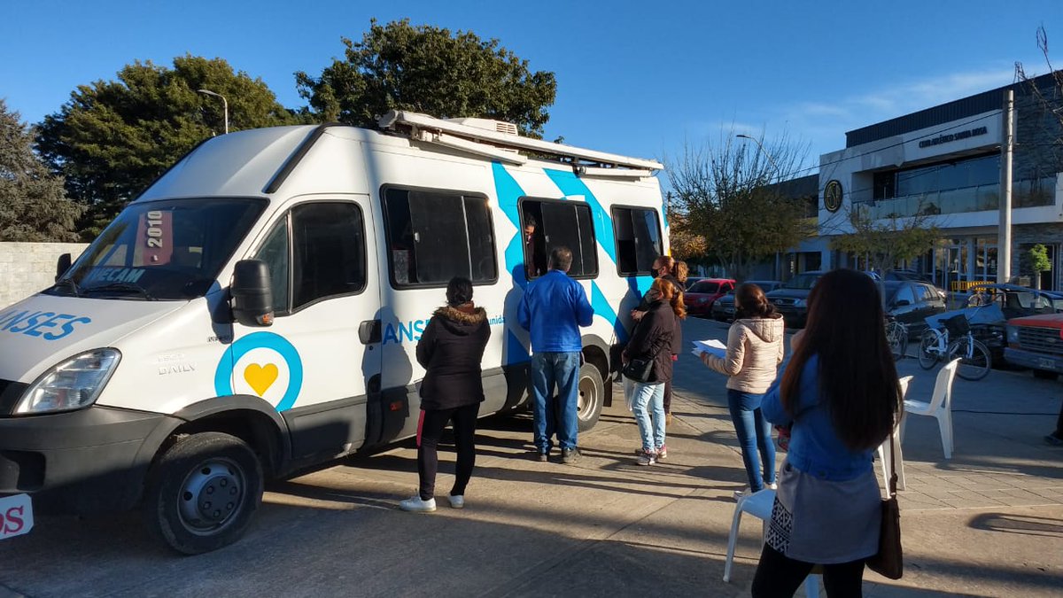 gmartingila's tweet photo. 📍Hoy dimos inicio al Operativo de Atención Móvil #UDAM en Villa Santa Rosa, localidad cabecera del Dpto. Río Primero. https://t.co/UVHHRsSkUl
