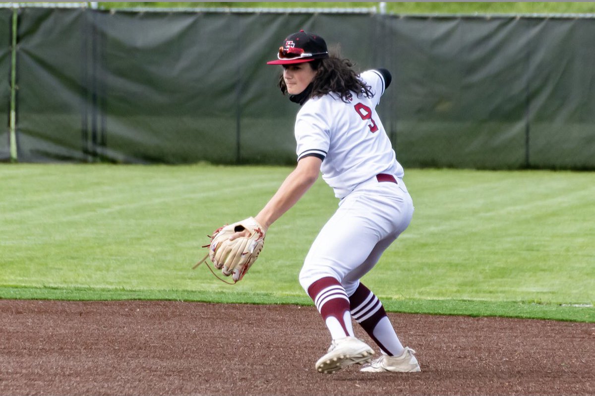 Freshman INF/C <a href="/joey_zigman/">Joey Zigman</a>

Mature beyond his age. Plays w/a high level of confidence. Can play a number of infield spots &amp; will be used a lot behind the dish. QB on 🏈 field &amp; can see that field awareness translate to ⚾️. w/increased agility can be a dude.

10H-6R-9BB-4HBP