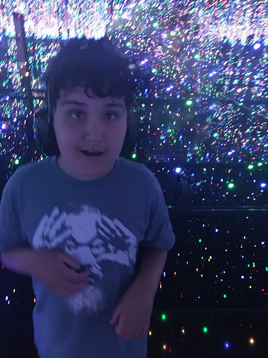 Lumen loved Kusama @Tate, and I couldn’t be more grateful for their inclusivity and acceptance, for not batting an eyelash because Lumen was barefoot and impatient in the queue. #culturalinclusion #inclusionmatters #autismacceptance @AutisminMuseums @paul_a_morrow @anitakntweets